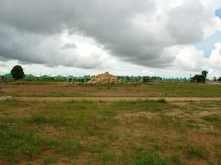 出售 土地 在 Bang Lamung, Chon Buri