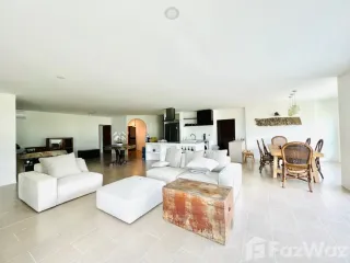For sale 2 bed condo in Mueang Chiang Mai, Chiang Mai