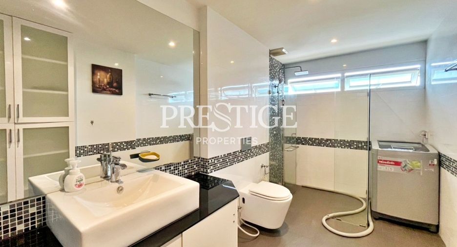 Condo en venta de 2 habitaciones en Bang Lamung, Chonburi