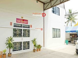 For rent そして for sale retail Space in Krathum Baen, Samut Sakhon