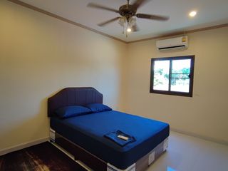 For rent 4 bed townhouse in Pratumnak, Pattaya