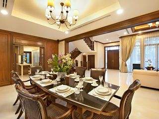 For rent 4 ベッドルーム condo in Khlong San, Bangkok