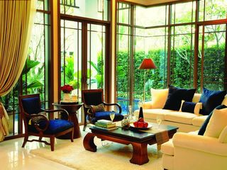 For rent 4 ベッドルーム condo in Khlong San, Bangkok