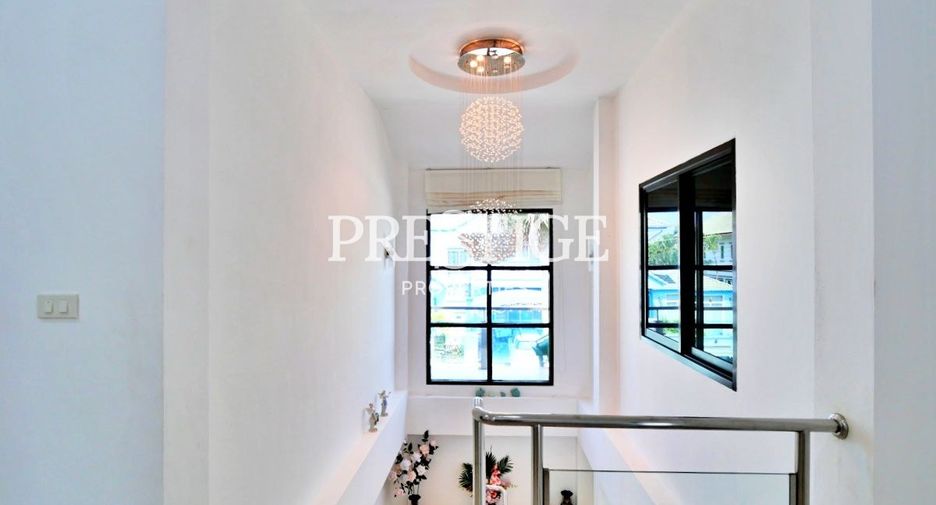 Casa en venta de 4 habitaciones en Huay Yai, Pattaya
