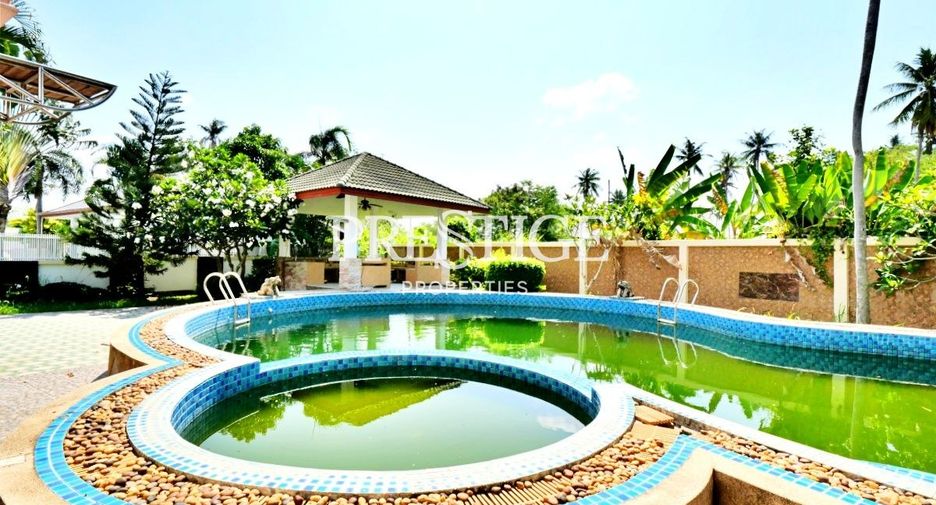 Casa en venta de 4 habitaciones en Huay Yai, Pattaya