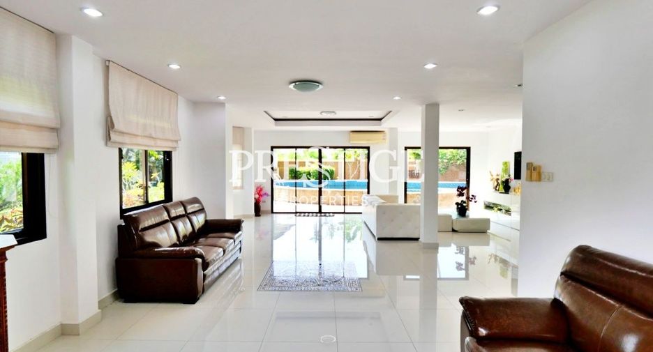 Casa en venta de 4 habitaciones en Huay Yai, Pattaya
