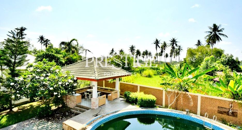 Casa en venta de 4 habitaciones en Huay Yai, Pattaya