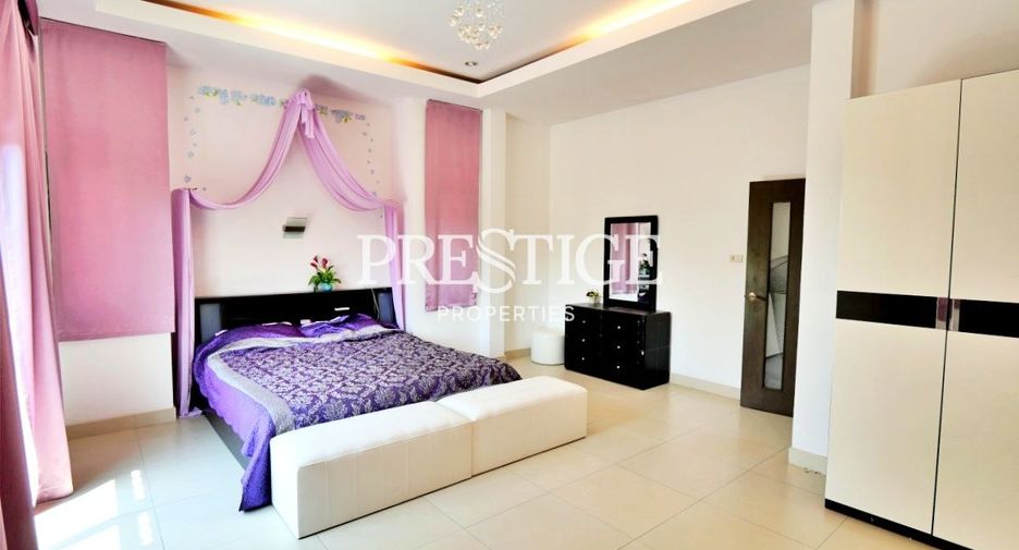 Casa en venta de 4 habitaciones en Huay Yai, Pattaya