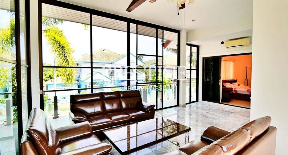 Casa en venta de 4 habitaciones en Huay Yai, Pattaya
