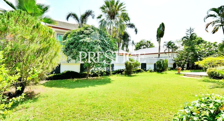 Casa en venta de 4 habitaciones en Huay Yai, Pattaya