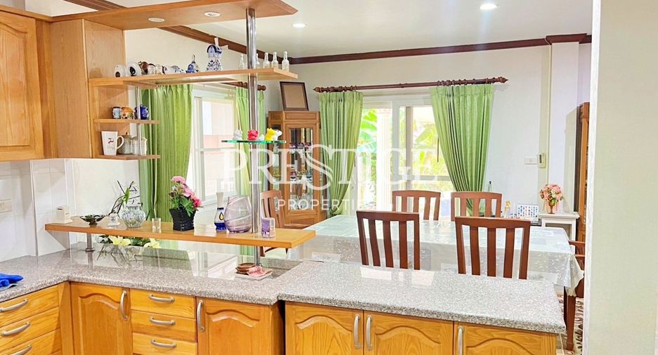 Haus zum Kauf mit 3 Zimmer in Bang Lamung, Chonburi
