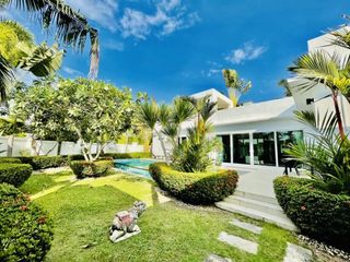 For rent and for sale 3 bed house in Bang Lamung, Chonburi