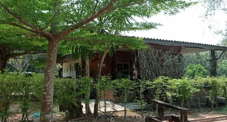 À vendre 10 chambres local commercial à Sai Yok, Kanchanaburi