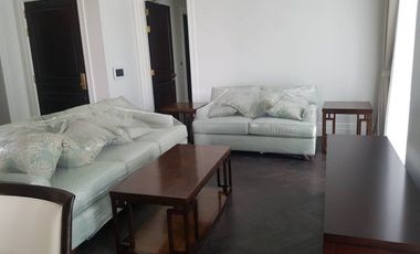 For rent 2 bed condo in Pathum Wan, Bangkok