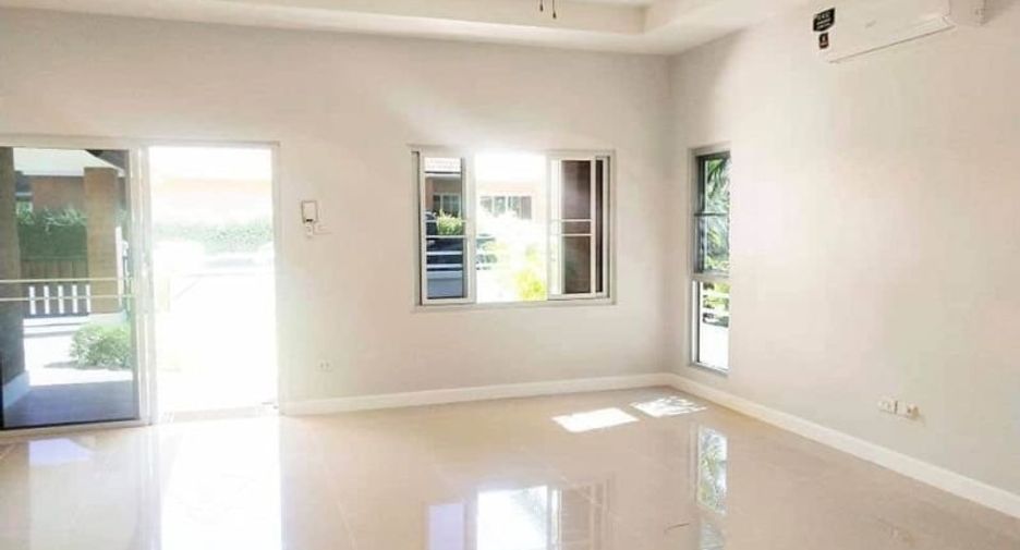Casa en venta de 2 habitaciones en Hua Hin, Prachuap Khiri Khan