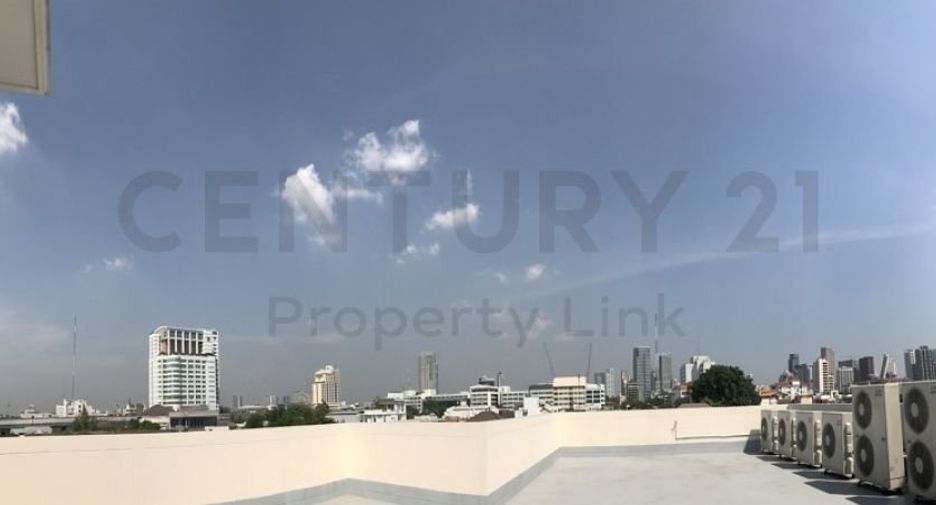 For sale 5 bedrooms house in Phaya Thai, Bangkok