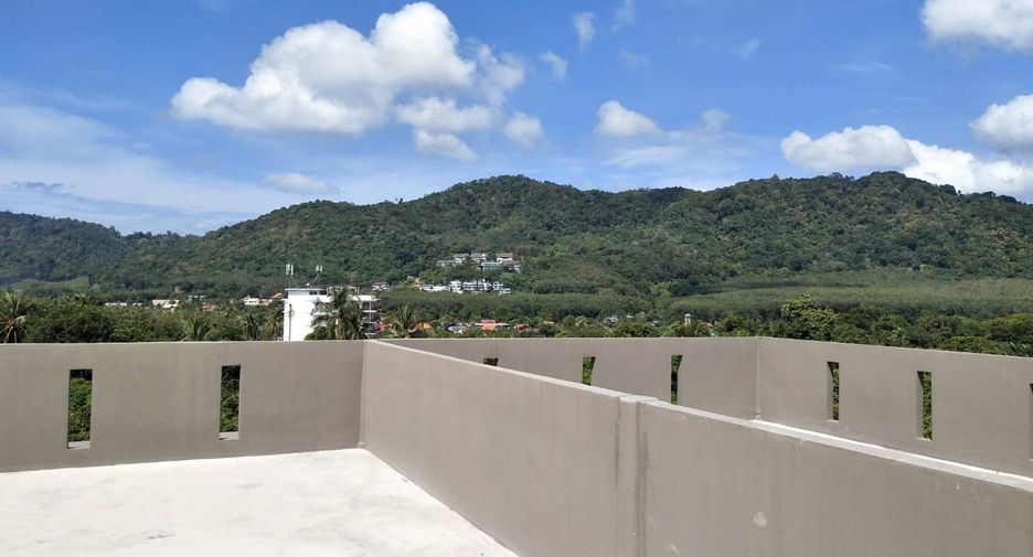 For sale 6 bed townhouse in Mueang Phuket, Phuket