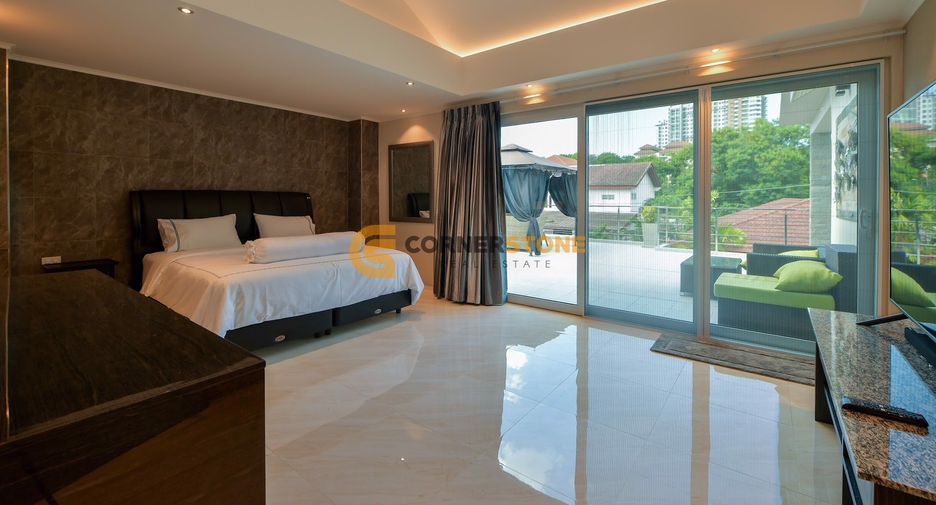 Casa en alquiler y en venta de 5 habitaciones en Bang Lamung, Chonburi