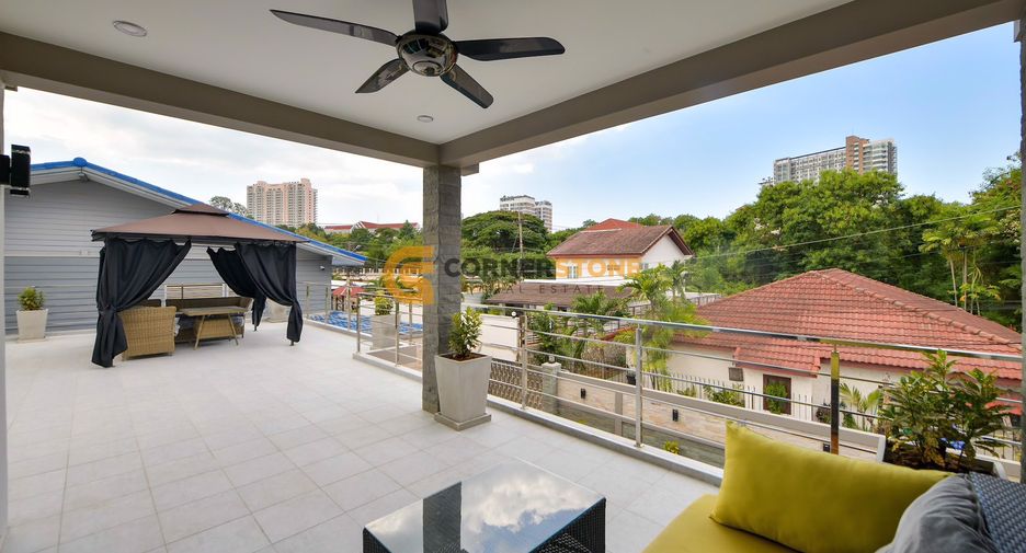 Casa en alquiler y en venta de 5 habitaciones en Bang Lamung, Chonburi
