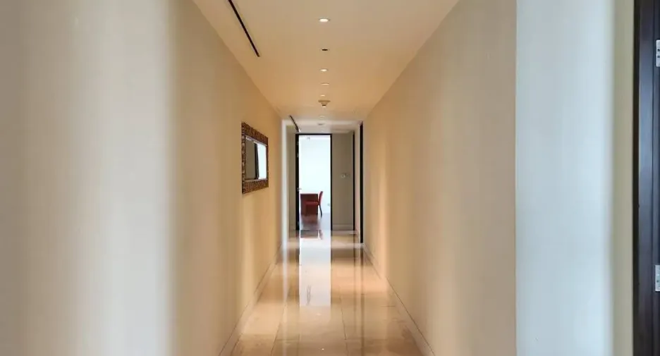 For rent 4 bedrooms condo in Pathum Wan, Bangkok