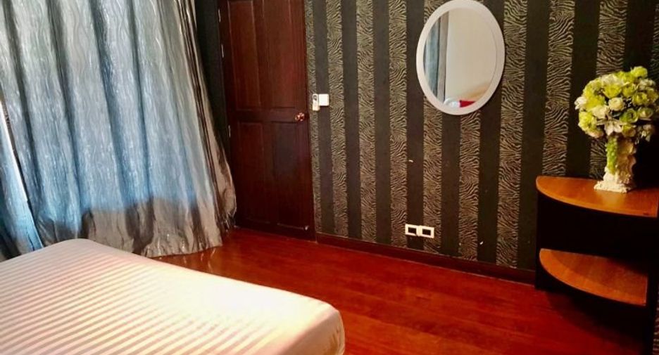 For rent 4 bedrooms house in Bang Lamung, Chonburi