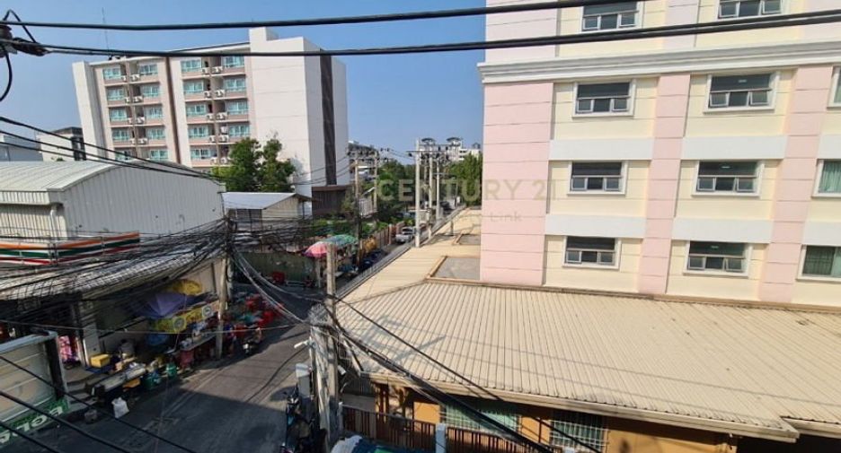 For sale 2 bedrooms retail Space in Phaya Thai, Bangkok
