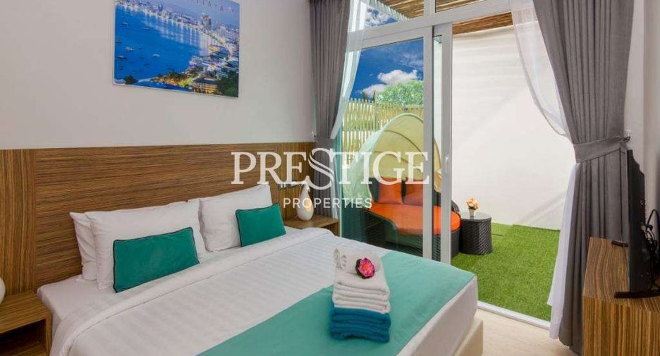 Casa en alquiler de 6 habitaciones en Bang Lamung, Chonburi