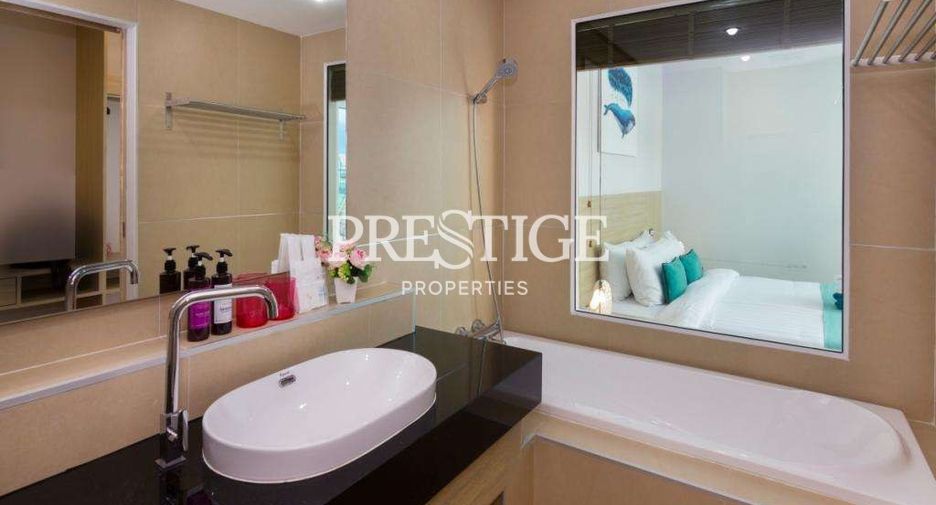 Casa en alquiler de 6 habitaciones en Bang Lamung, Chonburi