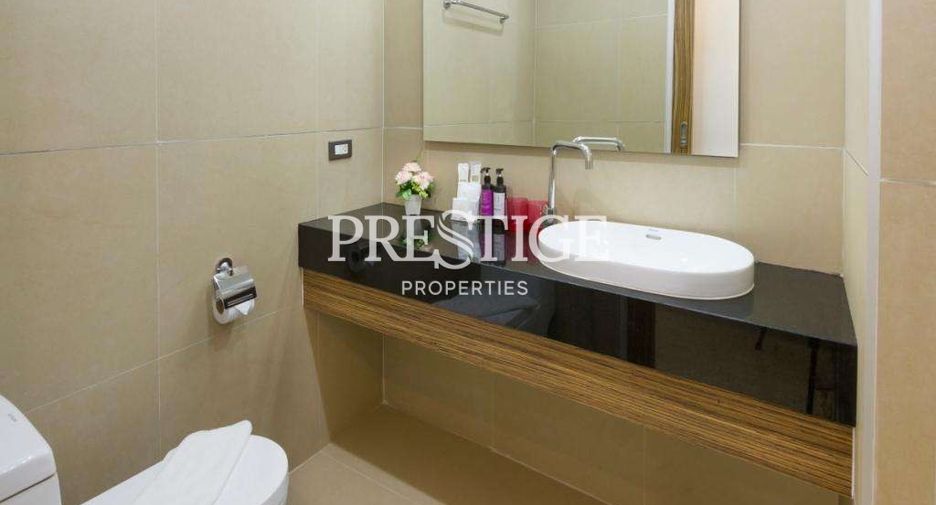 Casa en alquiler de 6 habitaciones en Bang Lamung, Chonburi
