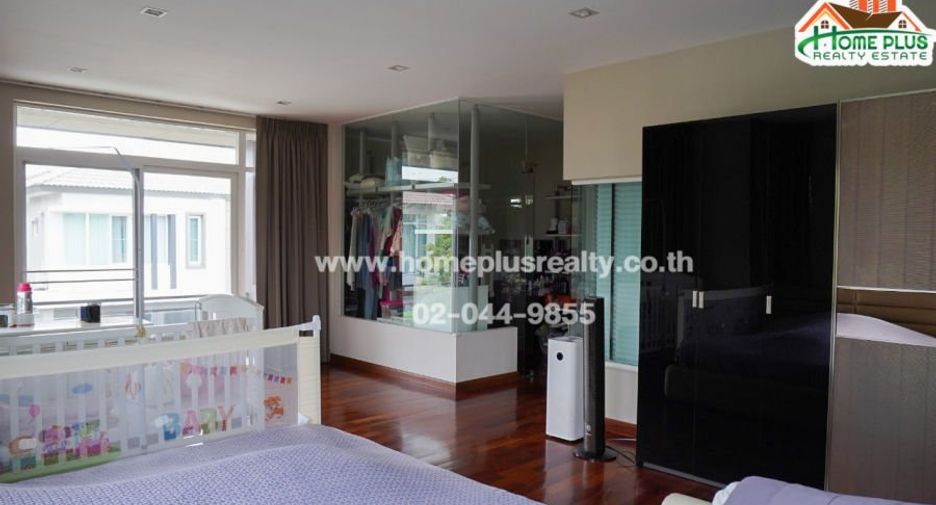 Casa en venta de 3 habitaciones en Bang Khen, Bangkok