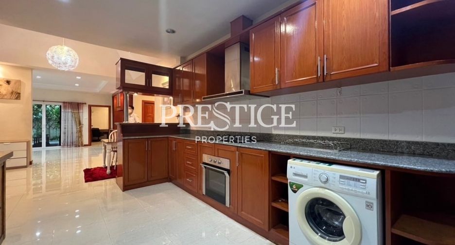 Casa en venta de 3 habitaciones en Bang Lamung, Chonburi