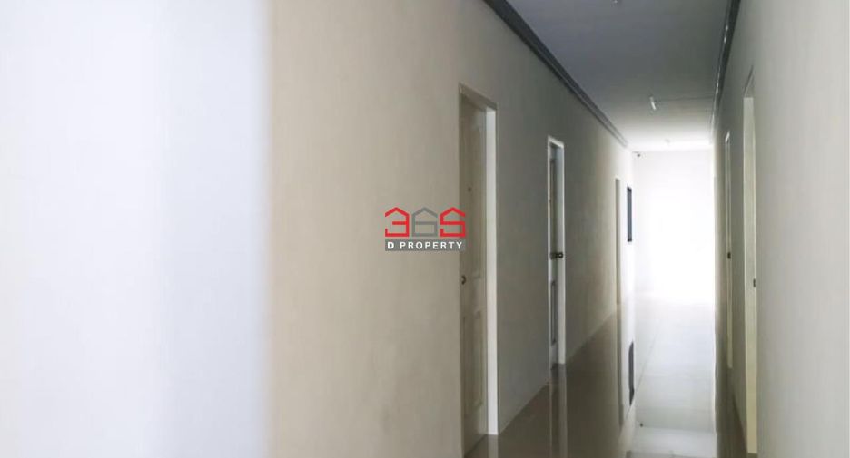 Local comercial en venta de 20 habitaciones en Wang Thonglang, Bangkok