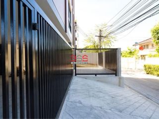 出售 20 卧室 商业空间 在 Wang Thong Lang, 曼谷
