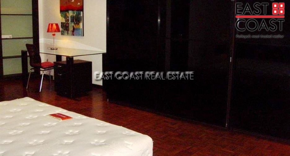 À vendre 6 chambres maison à Pratumnak, Pattaya