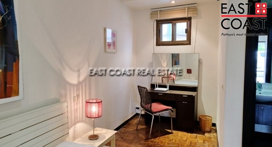 À vendre 6 chambres maison à Pratumnak, Pattaya