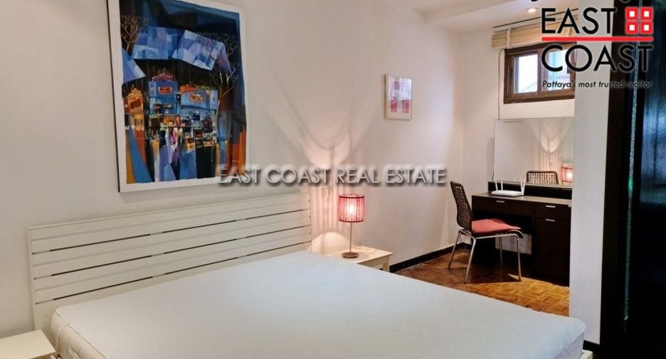À vendre 6 chambres maison à Pratumnak, Pattaya