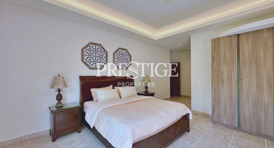 For rent and for sale 6 bedrooms house in Bang Lamung, Chonburi