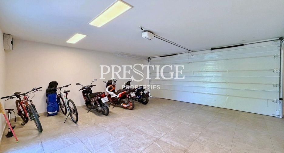 For rent and for sale 6 bedrooms house in Bang Lamung, Chonburi