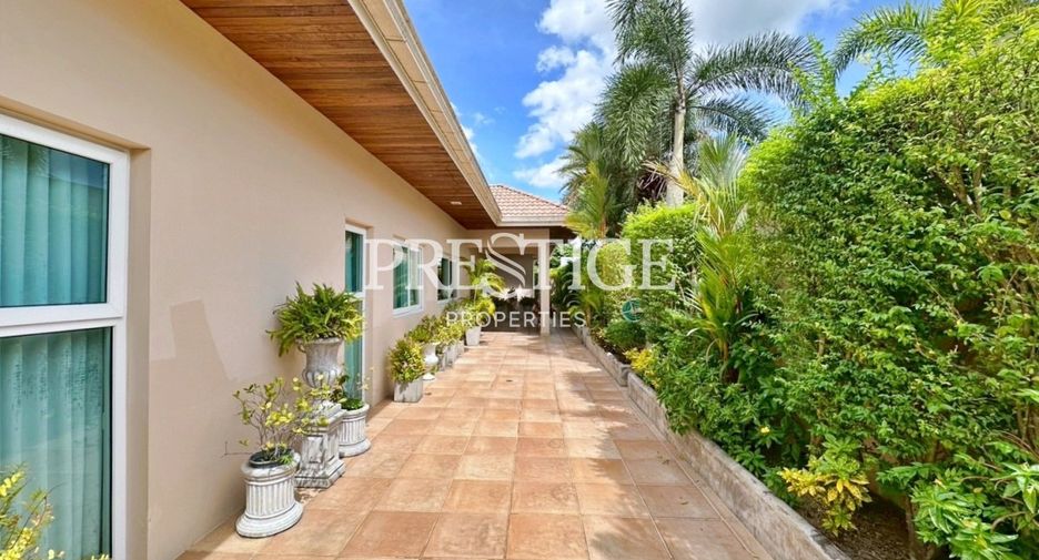 For rent and for sale 6 bedrooms house in Bang Lamung, Chonburi
