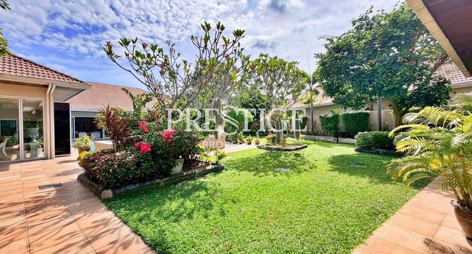 For rent and for sale 6 bedrooms house in Bang Lamung, Chonburi