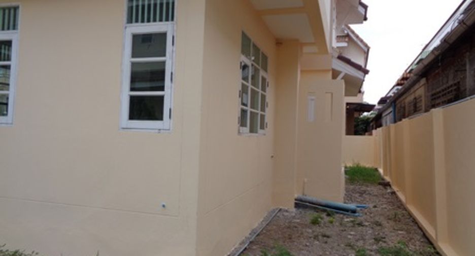 Haus zum Kauf mit 3 Zimmer in Lam Luk Ka, Pathum Thani