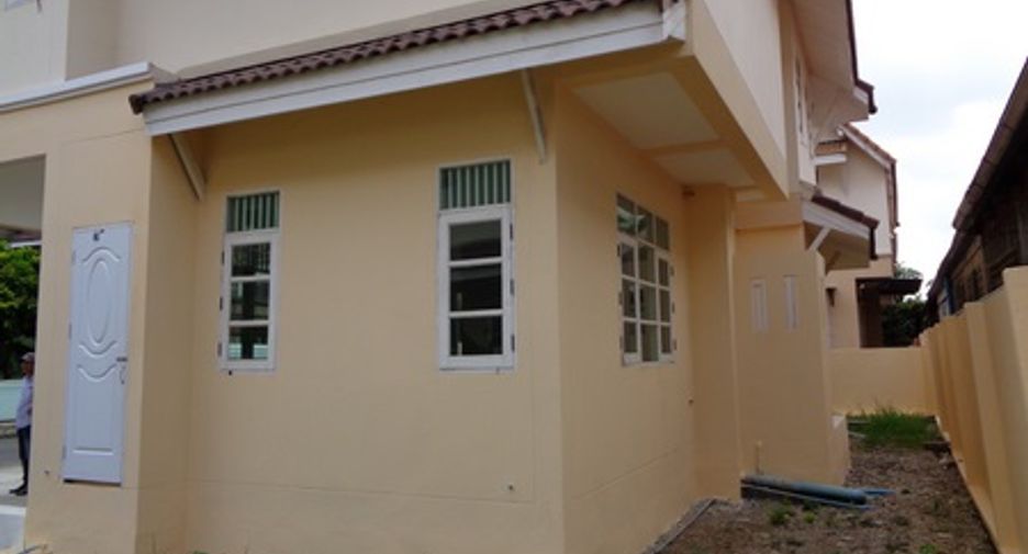Haus zum Kauf mit 3 Zimmer in Lam Luk Ka, Pathum Thani