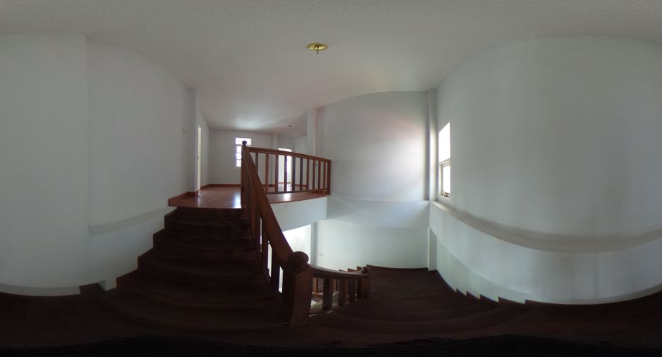 Haus zum Kauf mit 3 Zimmer in Lam Luk Ka, Pathum Thani