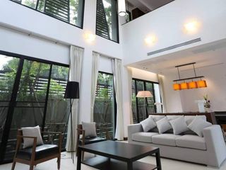 For sale and for rent 3 bed house in Watthana, Bangkok