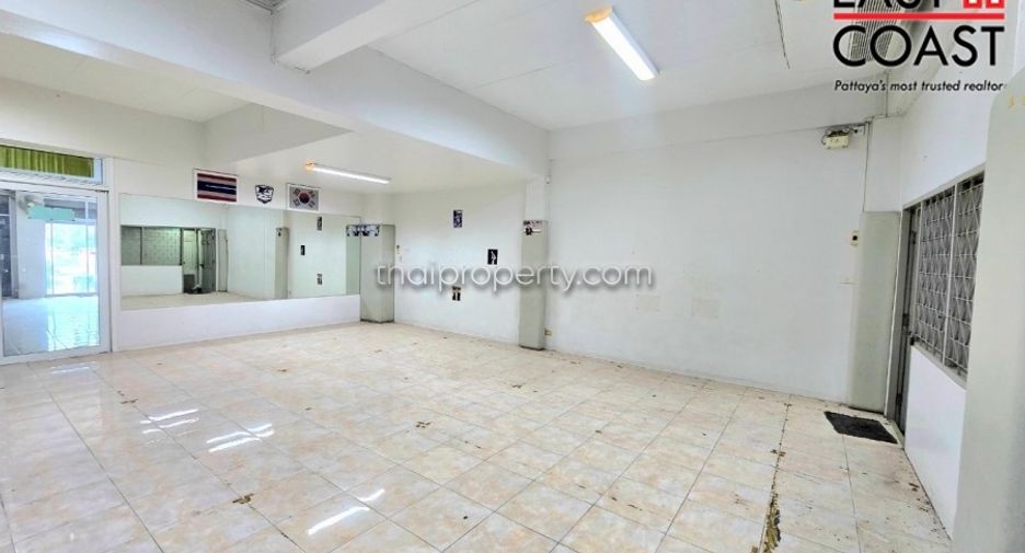 For sale 7 ベッドルーム retail Space in Bang Lamung, Chonburi