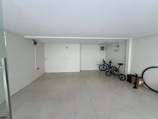 For rent retail Space in Khlong Toei, Bangkok