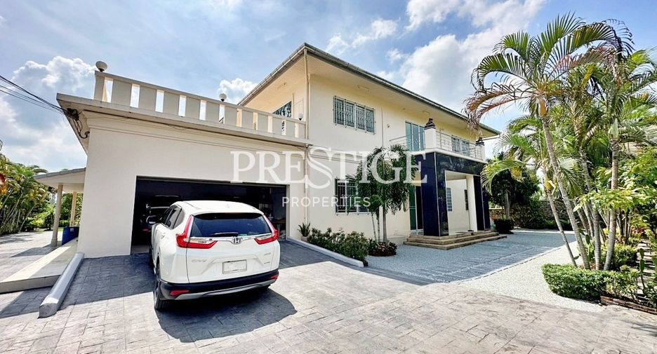 For sale and for rent 5 bedrooms house in Bang Lamung, Chonburi