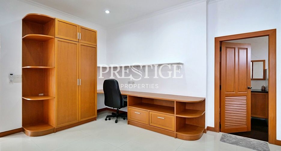 For sale and for rent 5 bedrooms house in Bang Lamung, Chonburi