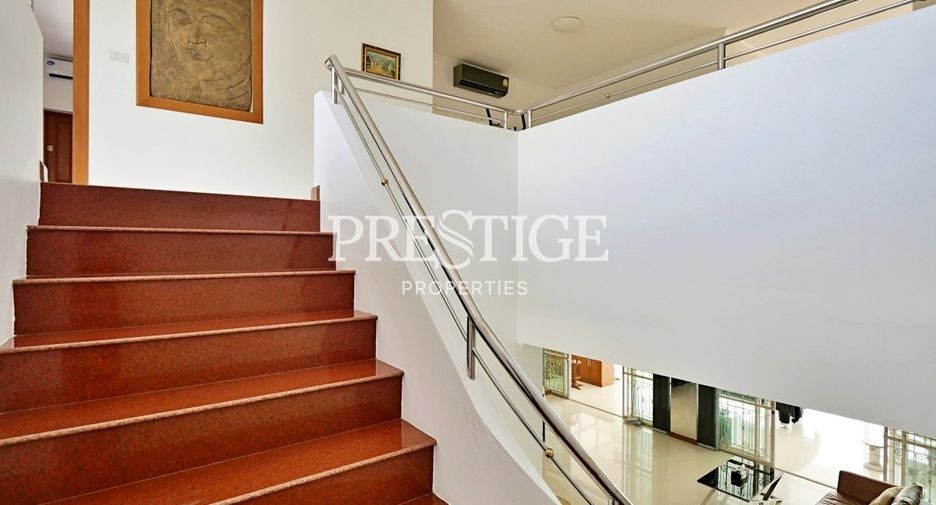 For sale and for rent 5 bedrooms house in Bang Lamung, Chonburi