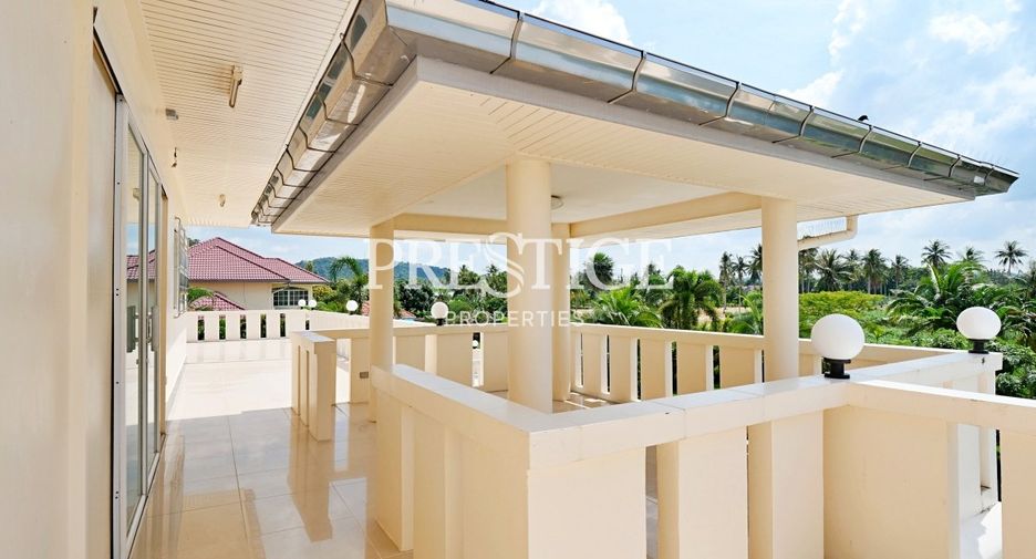 For sale and for rent 5 bedrooms house in Bang Lamung, Chonburi
